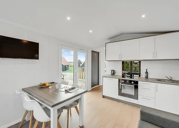 2 Bedroom In
